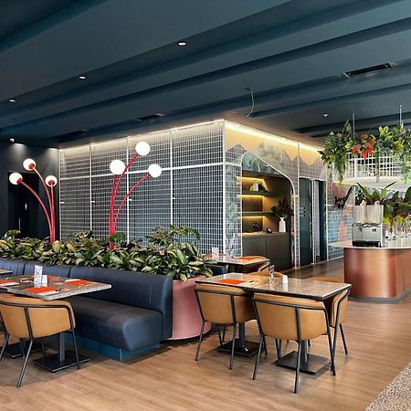 Ibis Medellin Hotell Exteriör bild