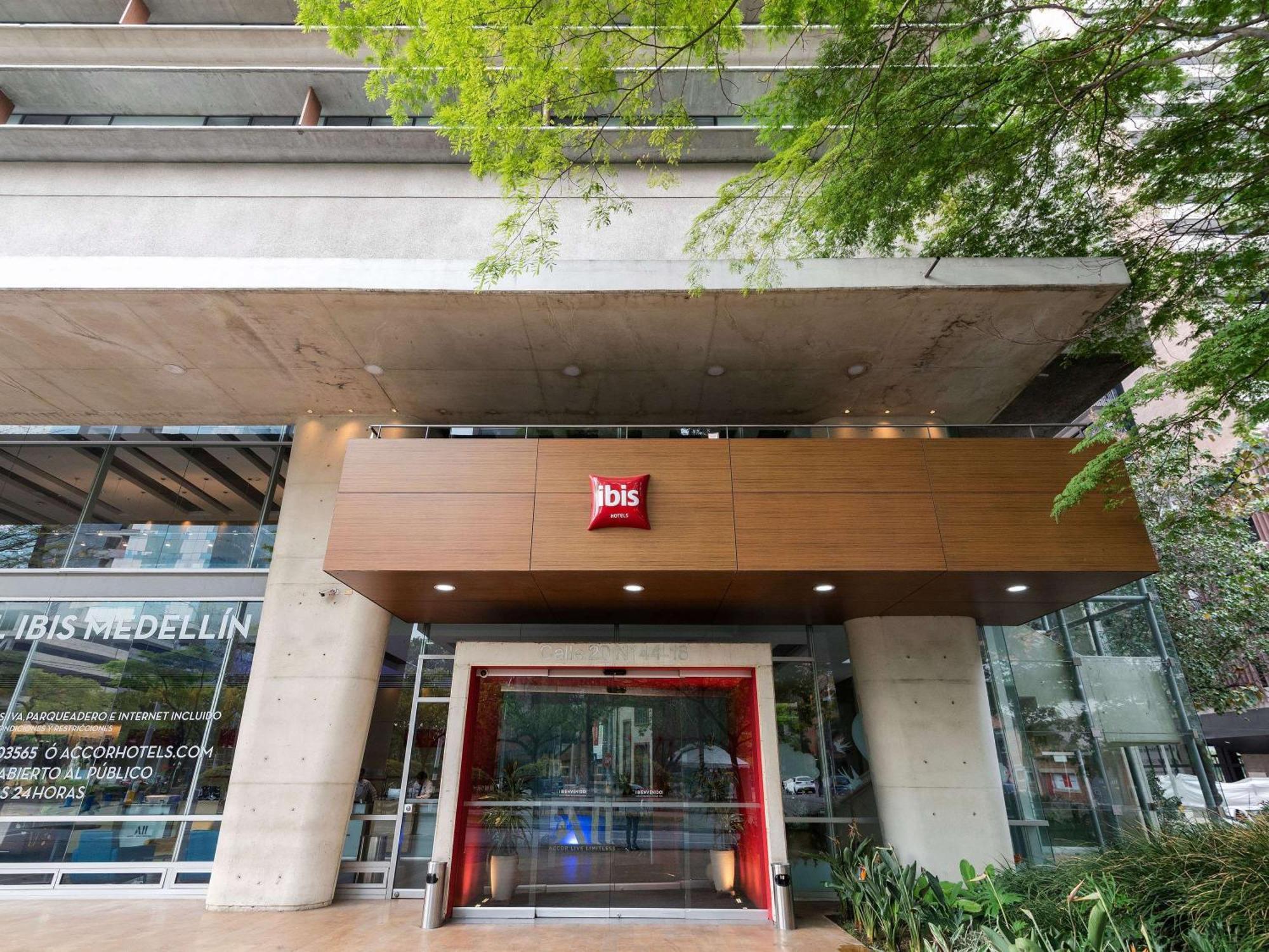 Ibis Medellin Hotell Exteriör bild