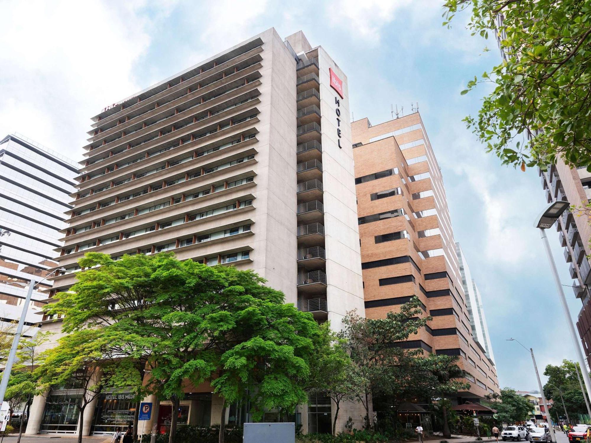 Ibis Medellin Hotell Exteriör bild