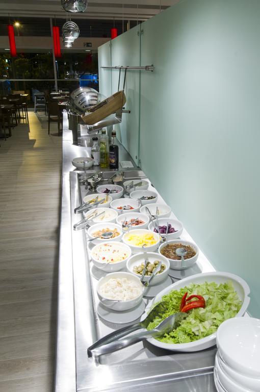 Ibis Medellin Hotell Exteriör bild
